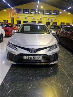 تۆیۆتا کامری